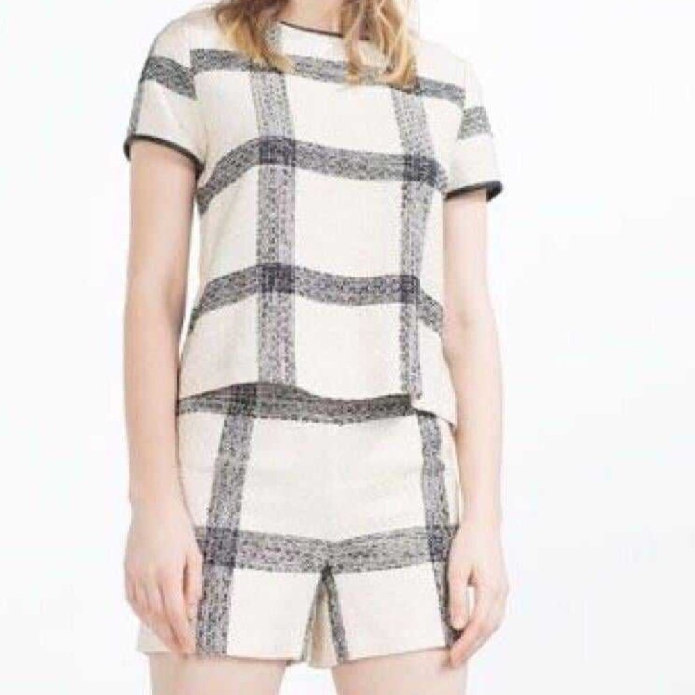 Zara XS Tweed Top Black & White